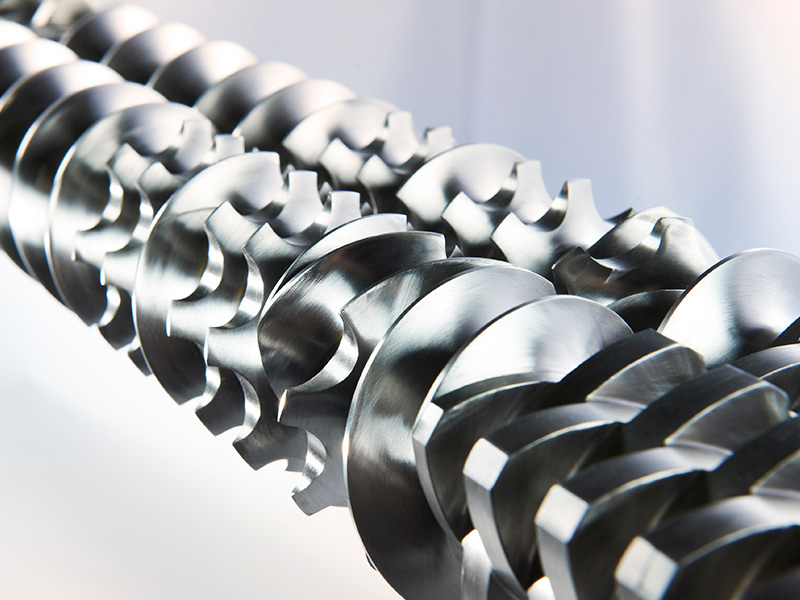 Vous apprendre à comprendre la différence entre l'extrudeuse à vis unique et l'extrudeuse à double vis